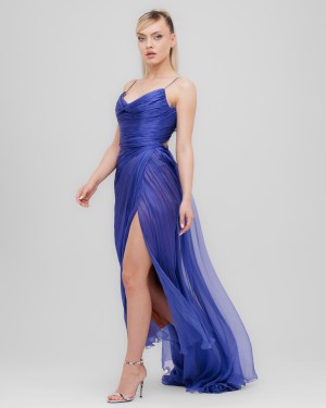 LIVELY- Maria Lucia Hohan